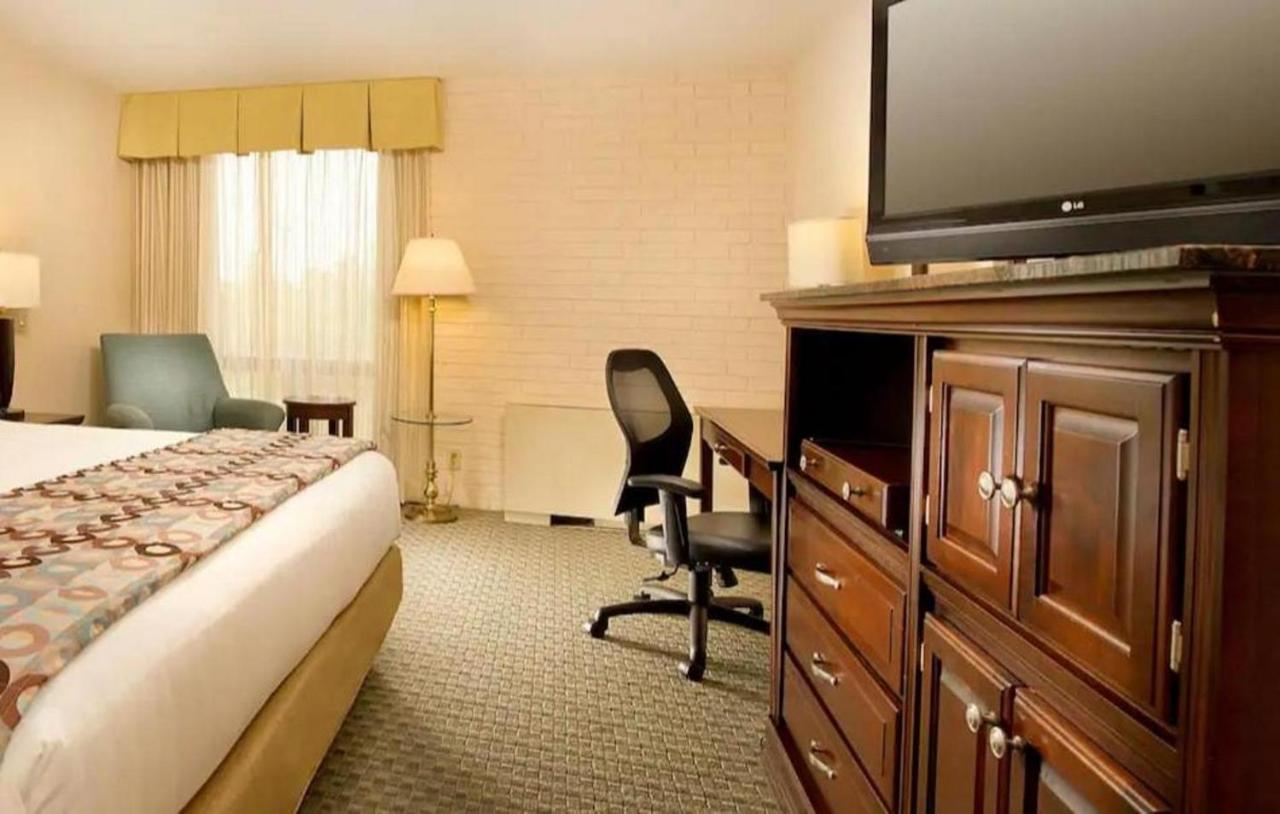 Hotel Lotus Kansas City Stadium Eksteriør bilde